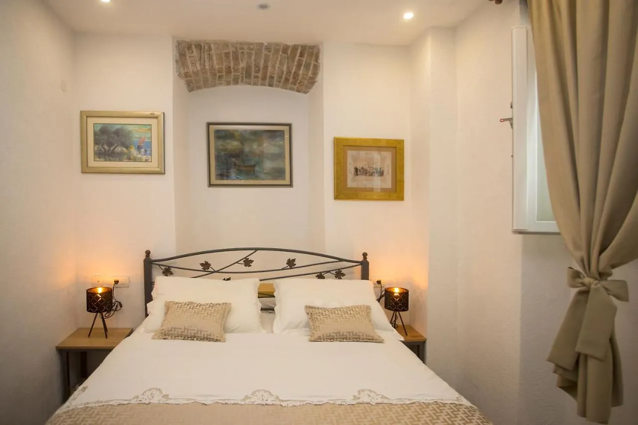 Bossa Studio Apartments Split 0*,