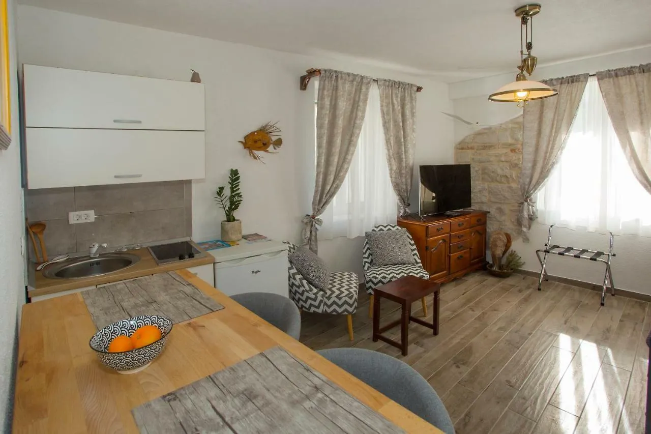 Bossa Studio Apartments Split