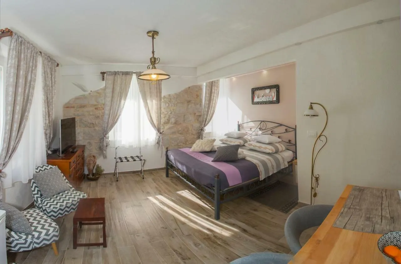 Bossa Studio Apartments Split